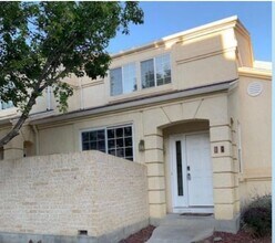 Building Photo - ALL PROSPECTIVE TENANTS MUST SUBMIT A $58 ...
