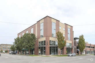 Building Photo - 947 Lofts