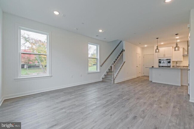 Building Photo - 14320 Yesler Ave
