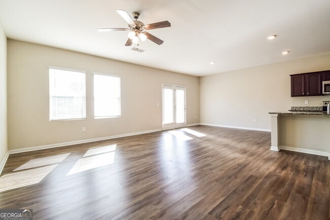 Building Photo - 3875 Newbury Pl Dr