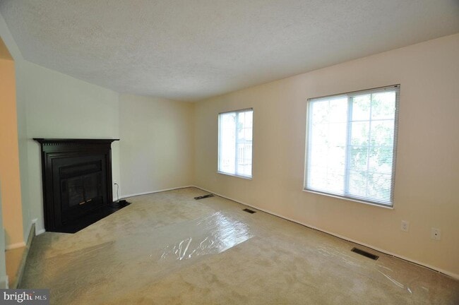 Building Photo - 17404 Founders Mill Dr
