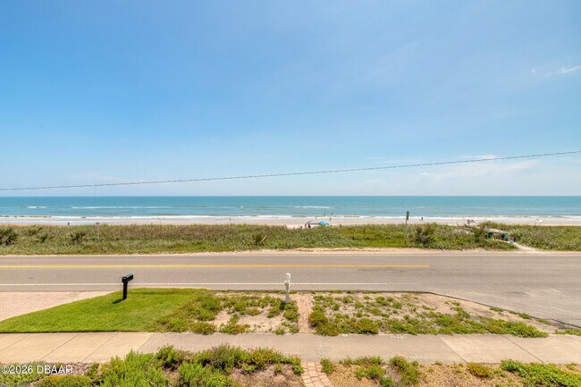 Building Photo - 2288 S Ocean Shore Blvd