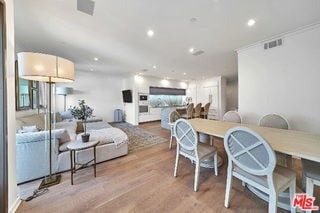 Building Photo - 132 N Swall Dr