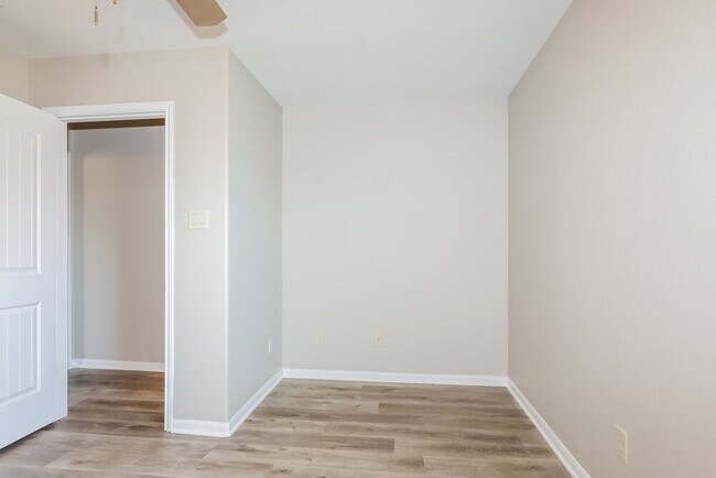 Building Photo - 18428 Sunrise Maple Dr