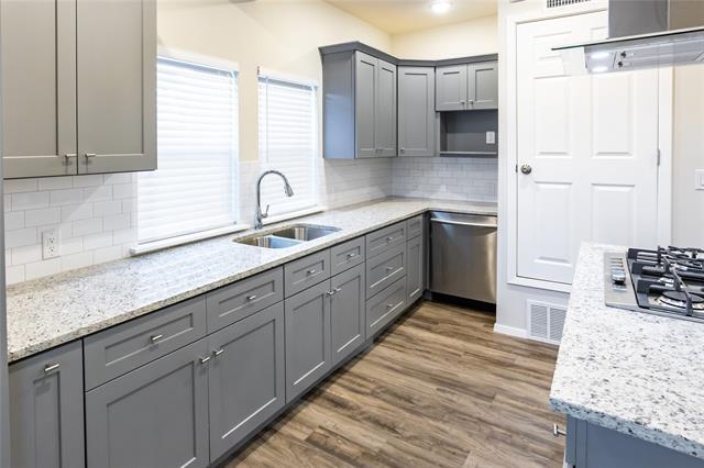 Building Photo - 4522 Reiger Ave