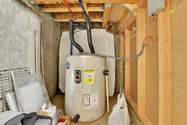 Building Photo - 4432 Tennyson St