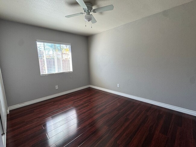 Building Photo - Amazing House For Rent