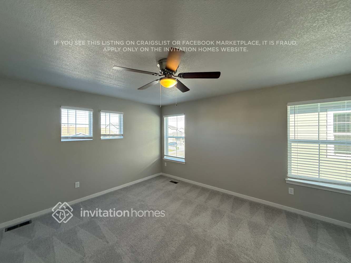 Building Photo - 4418 Trader St