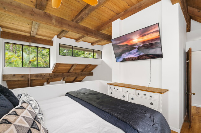 Building Photo - 46-359 Haiku Rd