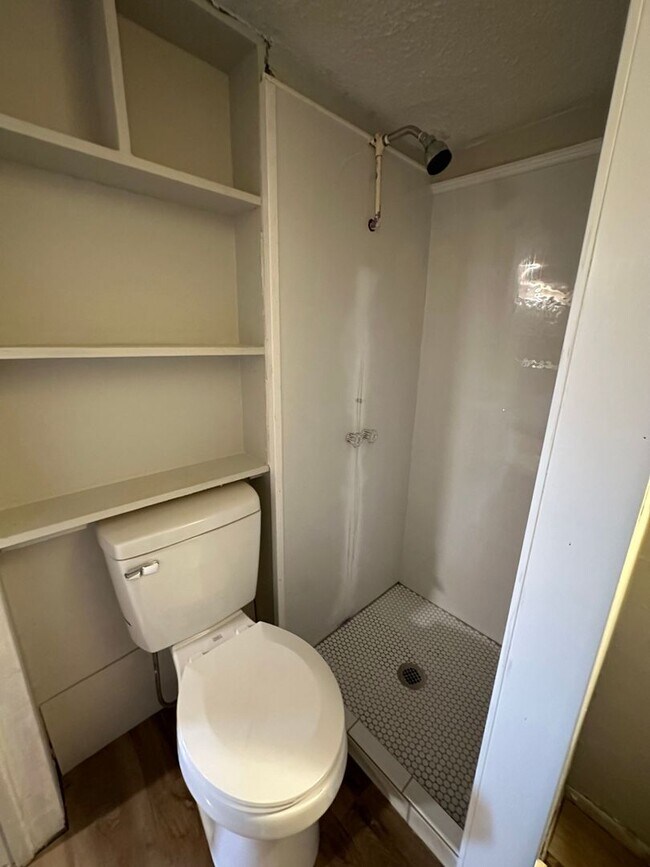 Building Photo - 2415 N 19th St