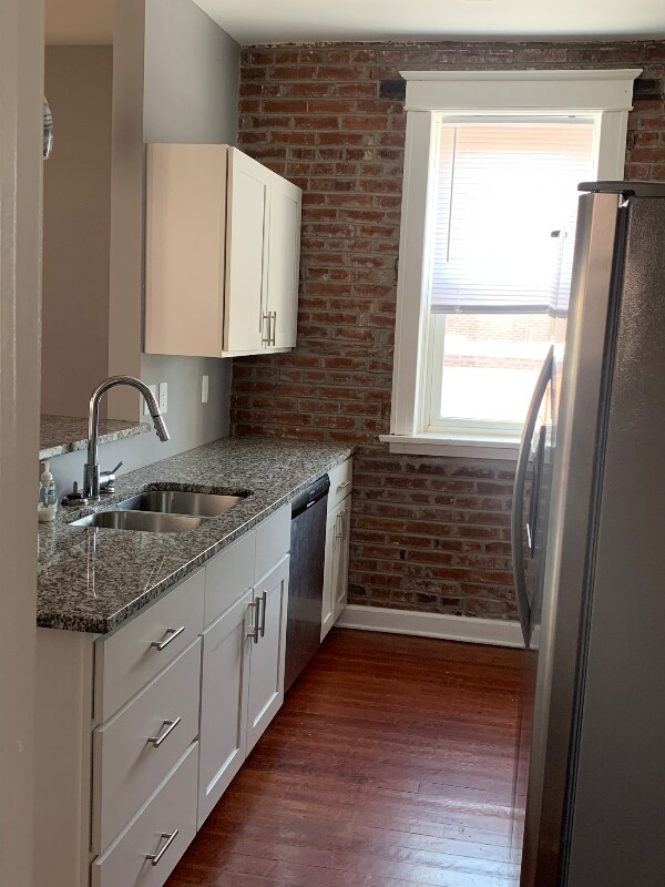 Building Photo - 4349 Bates St