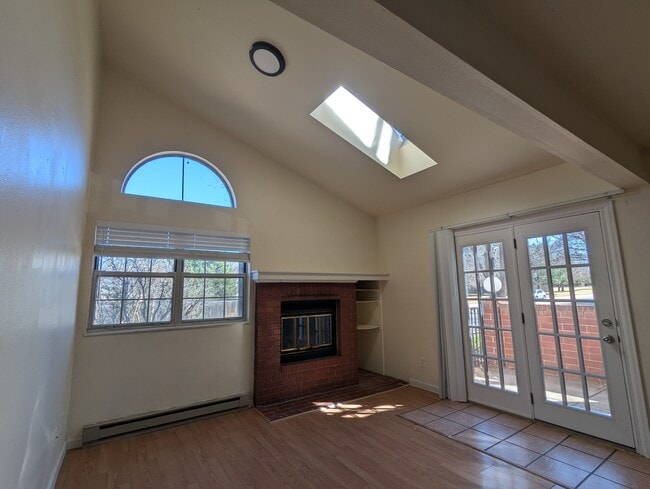 Building Photo - 3531 Windmill Dr