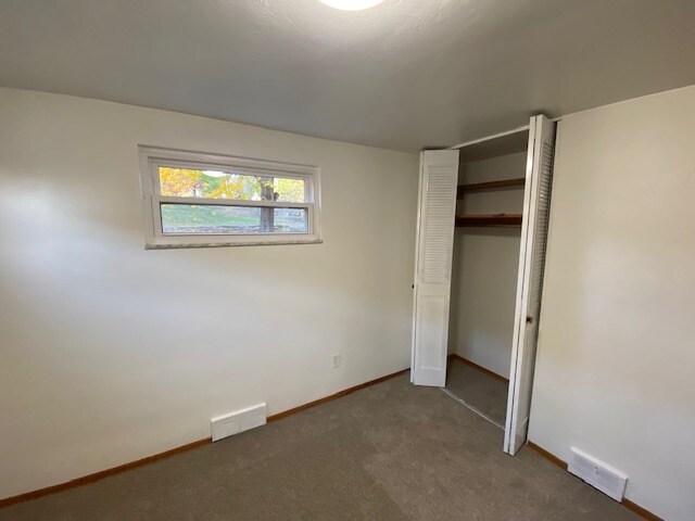 Building Photo - 351 N Balph Ave