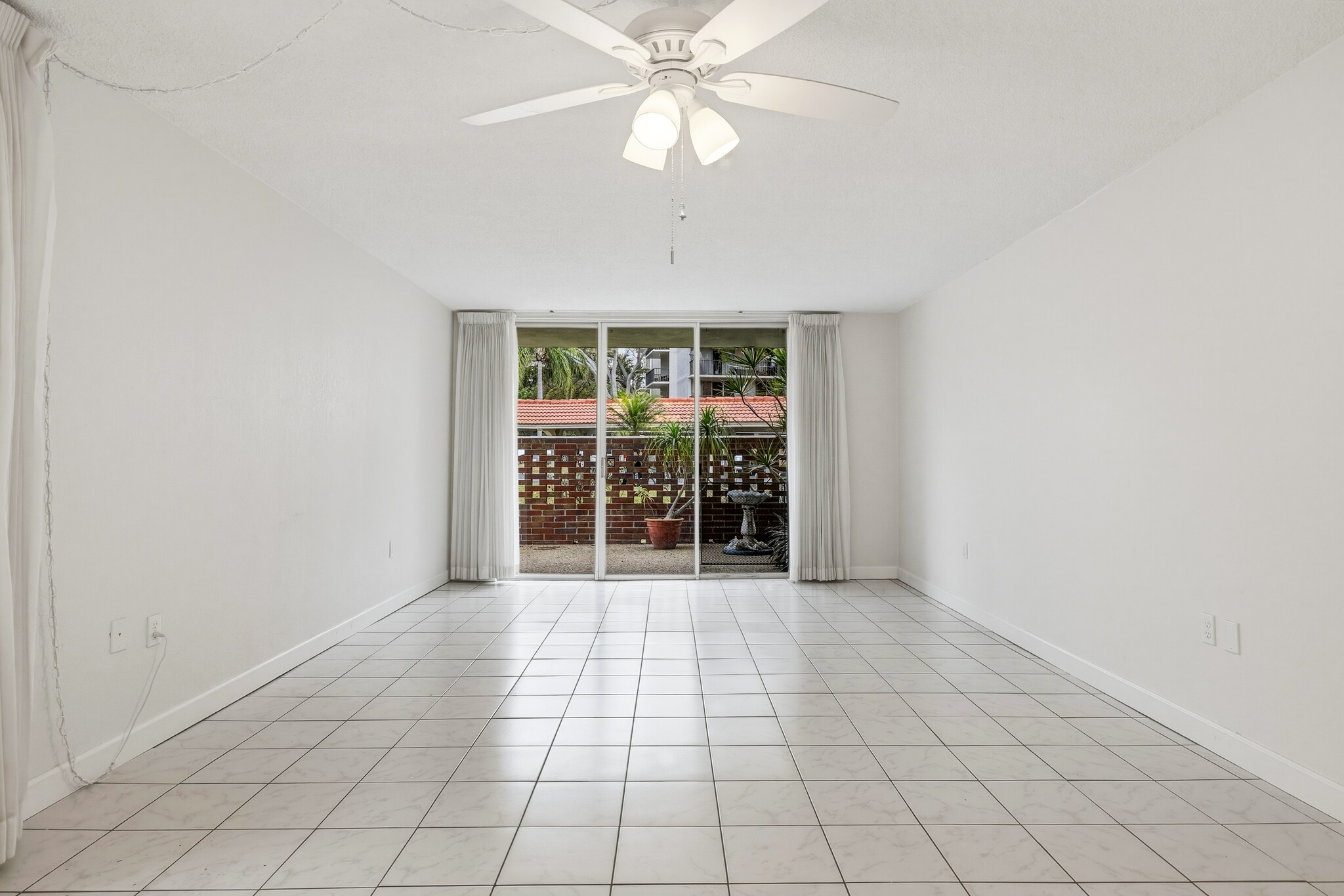 Living Room - 2650 Pearce Dr