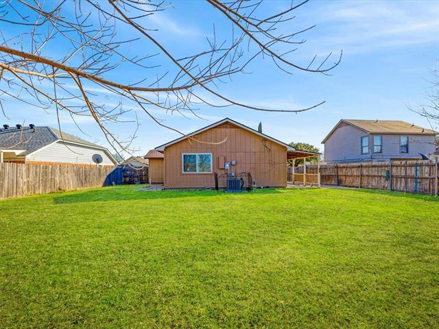 Building Photo - 4621 Riverpark Dr