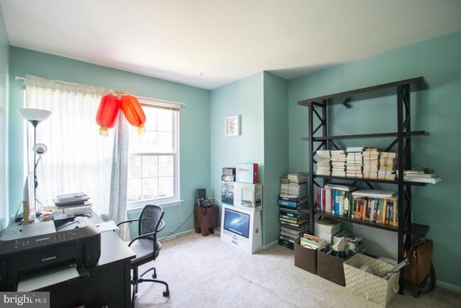 Building Photo - 15-B Andover Cir