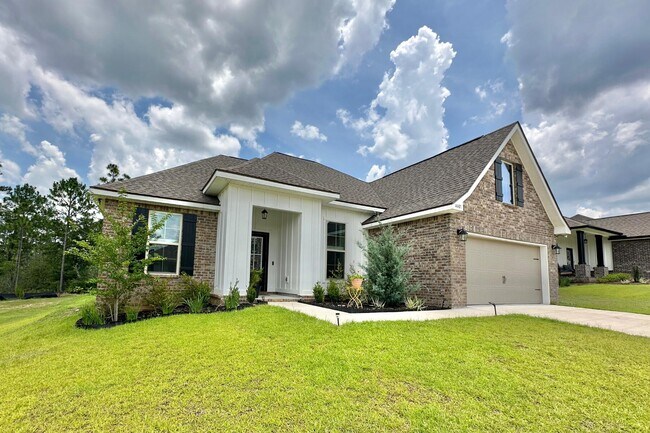 Building Photo - 4601 Jayhawk Dr