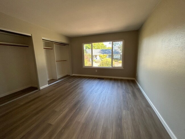 Building Photo - Welcome to your new home!