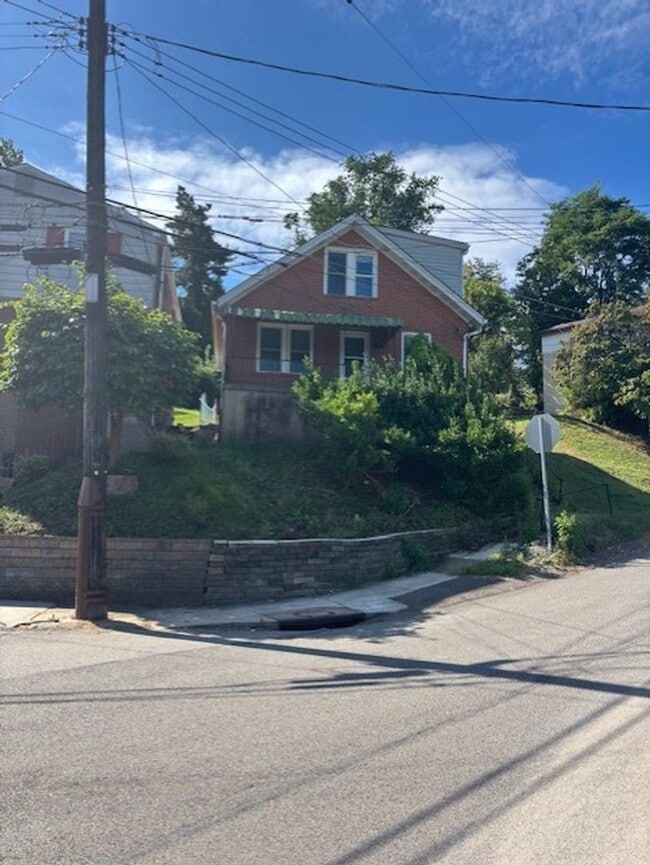 Building Photo - Beautiful Home for Rent