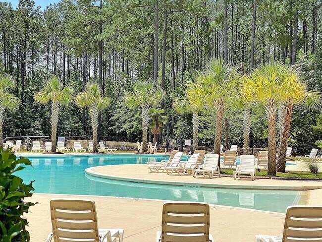 Building Photo - 4824 Willow Brook Ln