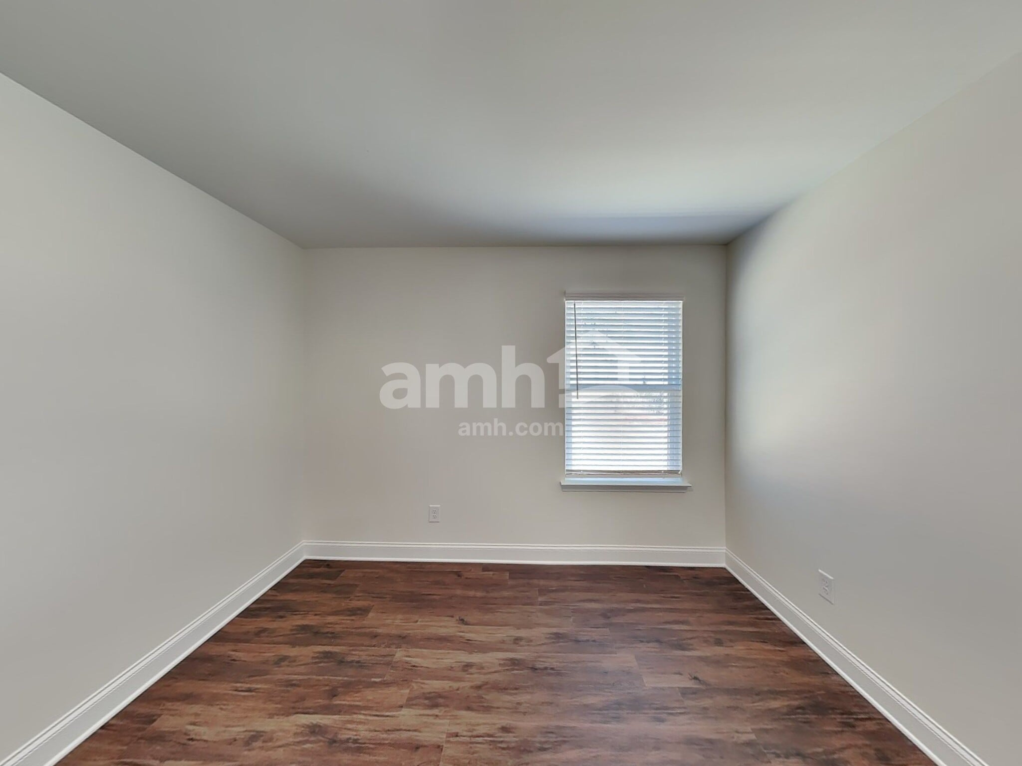 Building Photo - 5252 Blue Mountain Dr