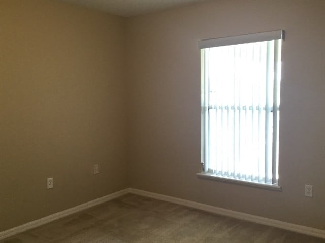 Building Photo - 375 Regal Downs Cir