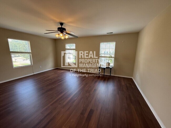 Building Photo - 4547 Brimmer Pl Dr
