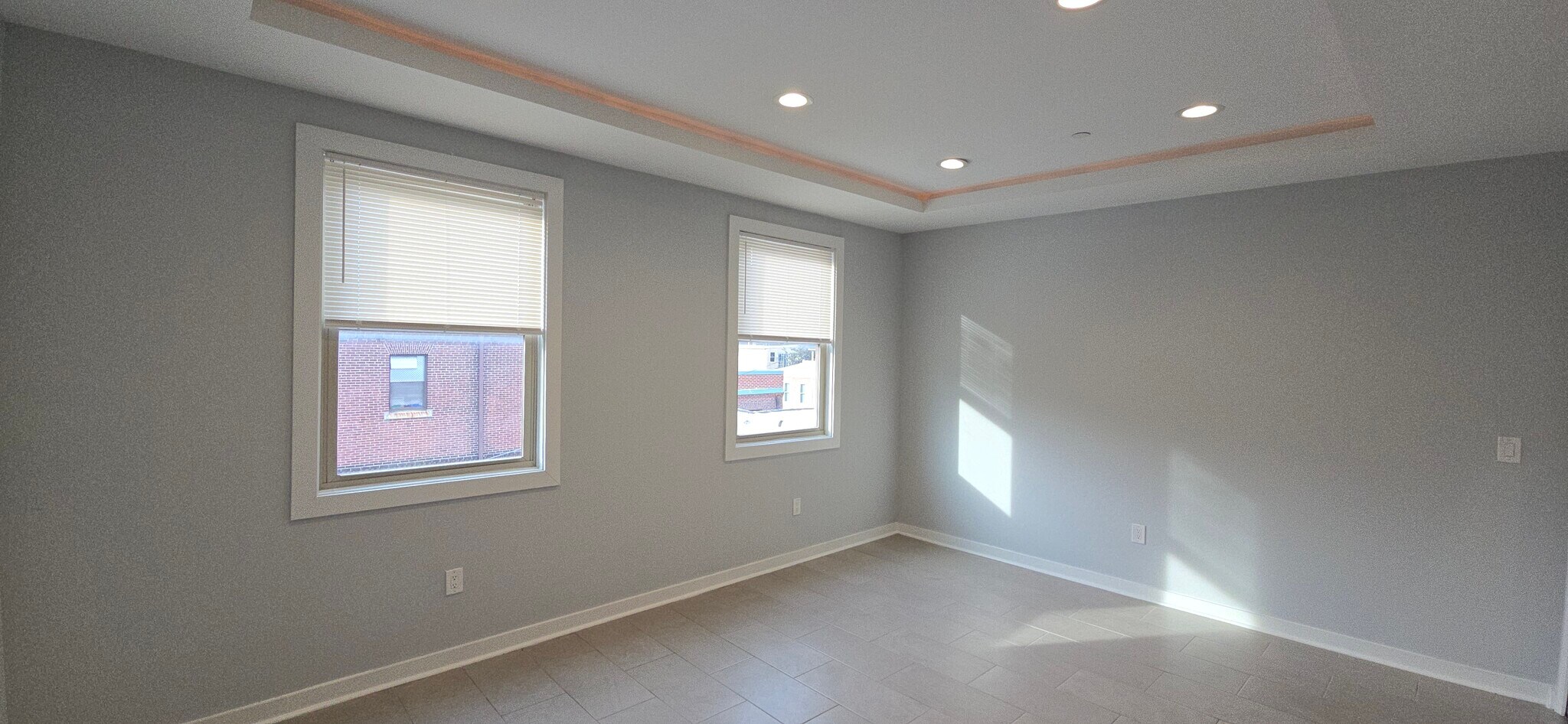 Building Photo - 603 E Girard Ave