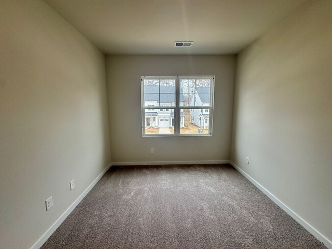 Building Photo - NEW CONSTRUCTION;3BR/2BA Townhome in Griffith Lakes