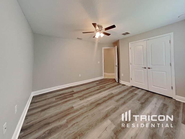 Building Photo - 27429 Tierra Del Fuego Cir