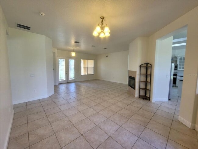 Building Photo - 113 Torino Ln