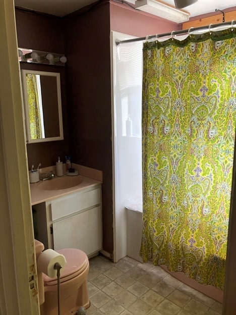 Building Photo - 2288 York Ave