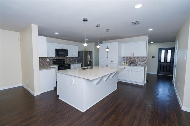 Building Photo - 1717 Shawnee Trail