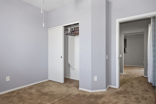 Building Photo - 6655 Flaminian Ln