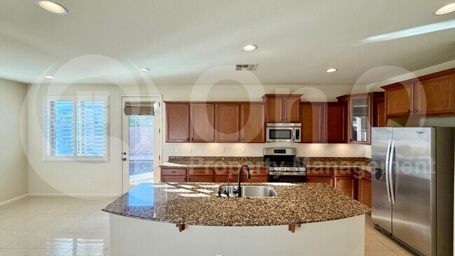 Building Photo - 7761 W Adam Ave