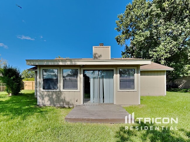 Building Photo - 2258 Felucca Dr