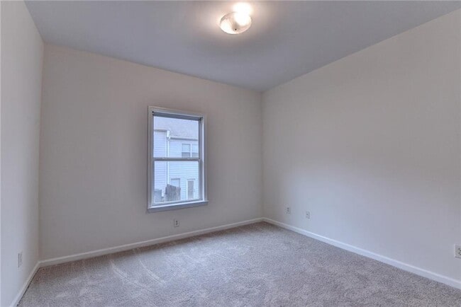 Building Photo - 979 Parkside Wood Ct