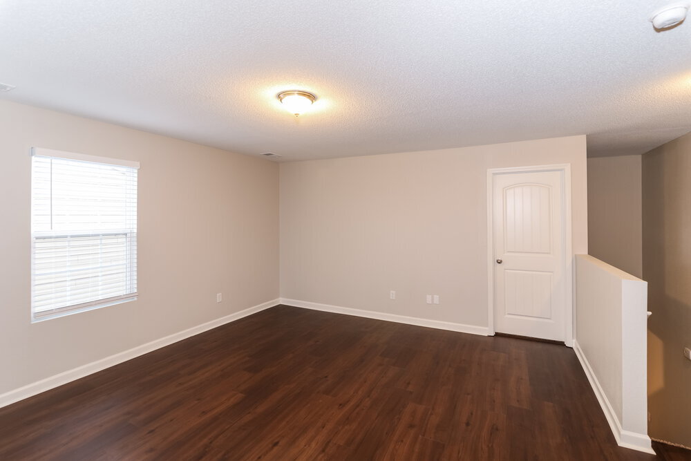 Building Photo - 9999 Chariden Dr