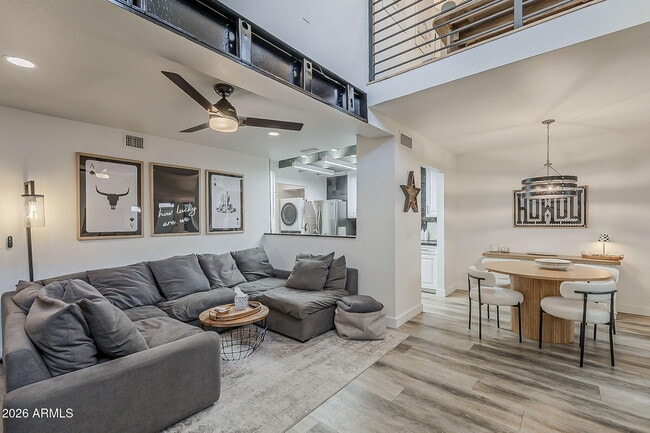 Building Photo - 3136 N 38th St