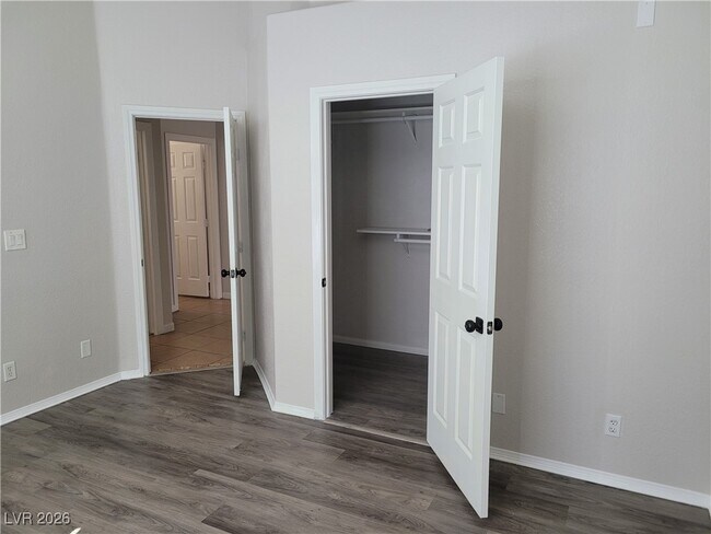 Building Photo - 6277 Elvido Ave