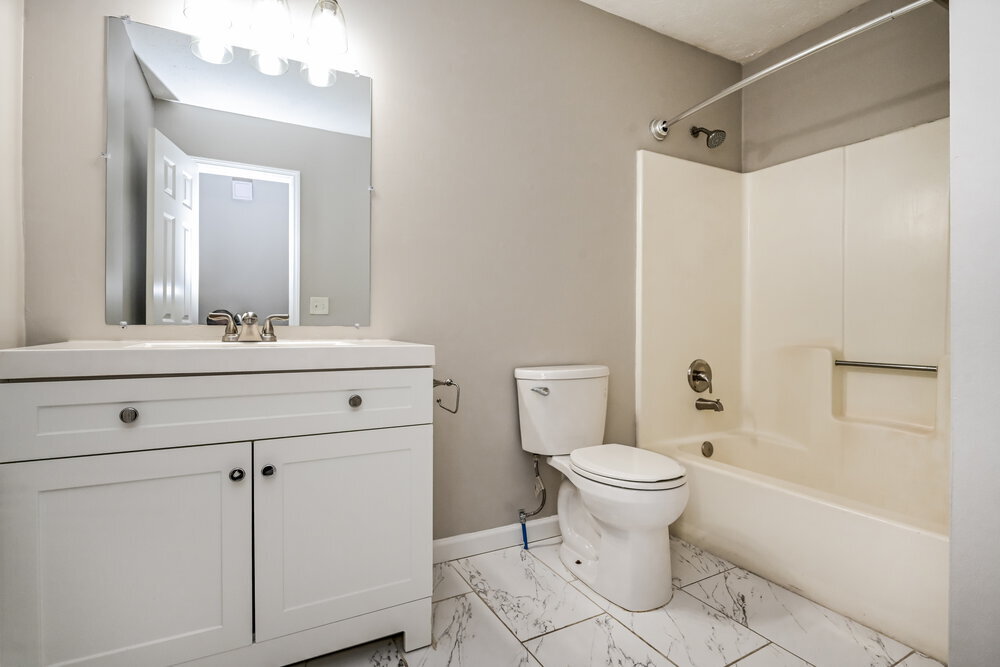 Building Photo - 2921 Sunset Ct