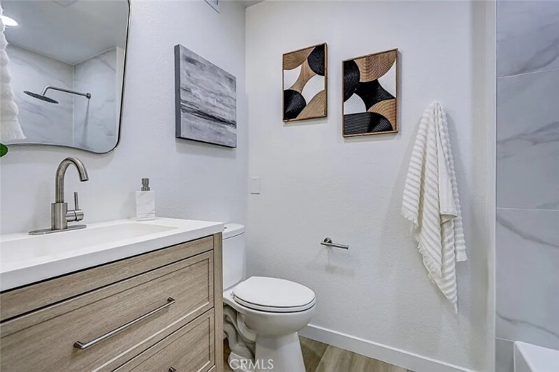 Building Photo - 858 1st St