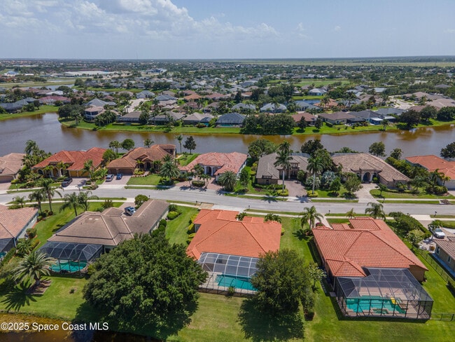 Building Photo - 3631 Thurloe Dr