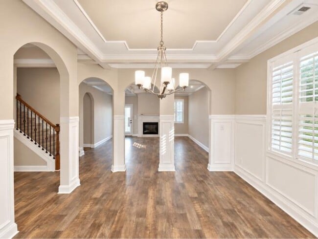 Building Photo - 1233 Black Oak Cir