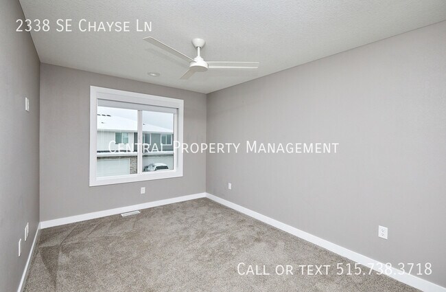 Building Photo - 2338 SE Chayse Ln