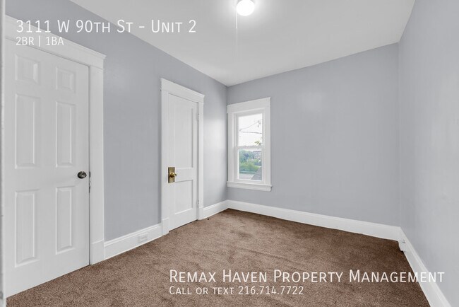 Building Photo - 3111 W 90th St