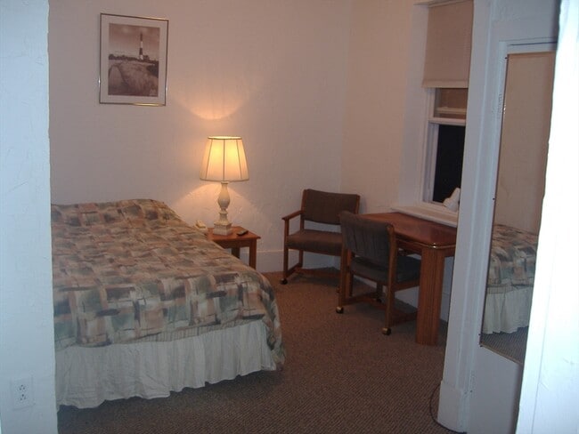 Building Photo - 14 Waterview Pl