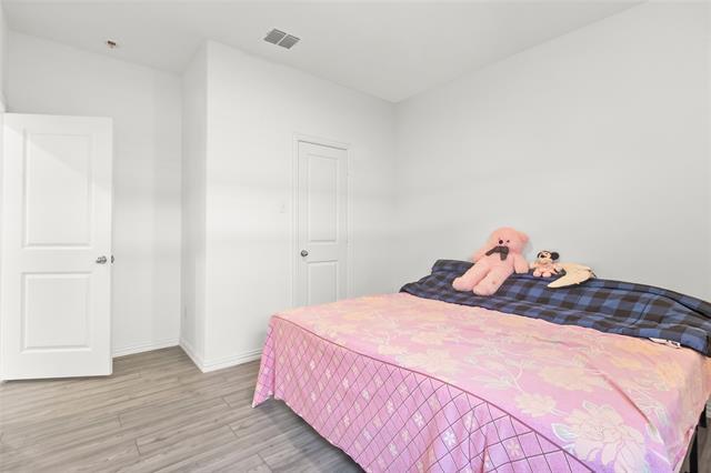 Building Photo - 3505 Riverside Dr