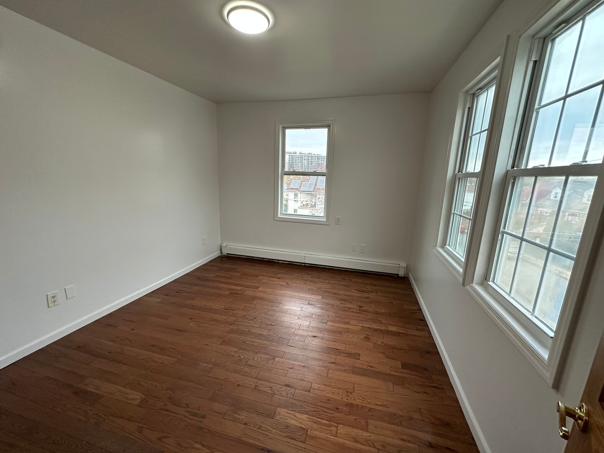 Building Photo - 37 Independence St