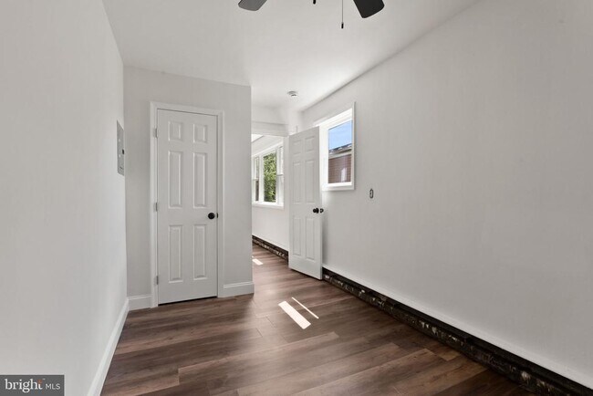 Building Photo - 610 57th St NE